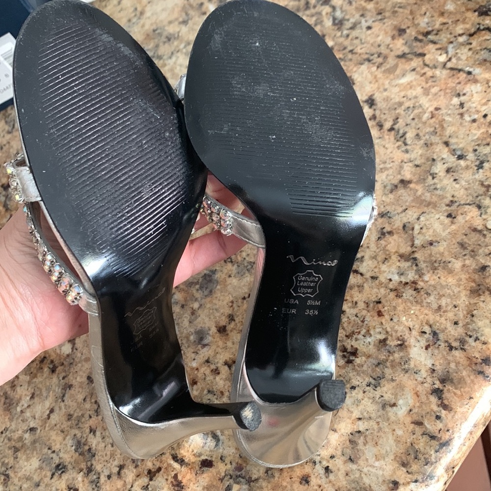Nina silver heels with embellishments - Picture 7 of 12